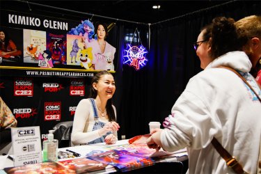 Kimiko Glen Photo 