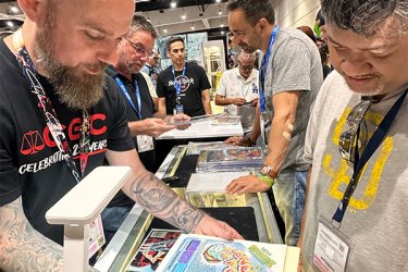Comic Showing